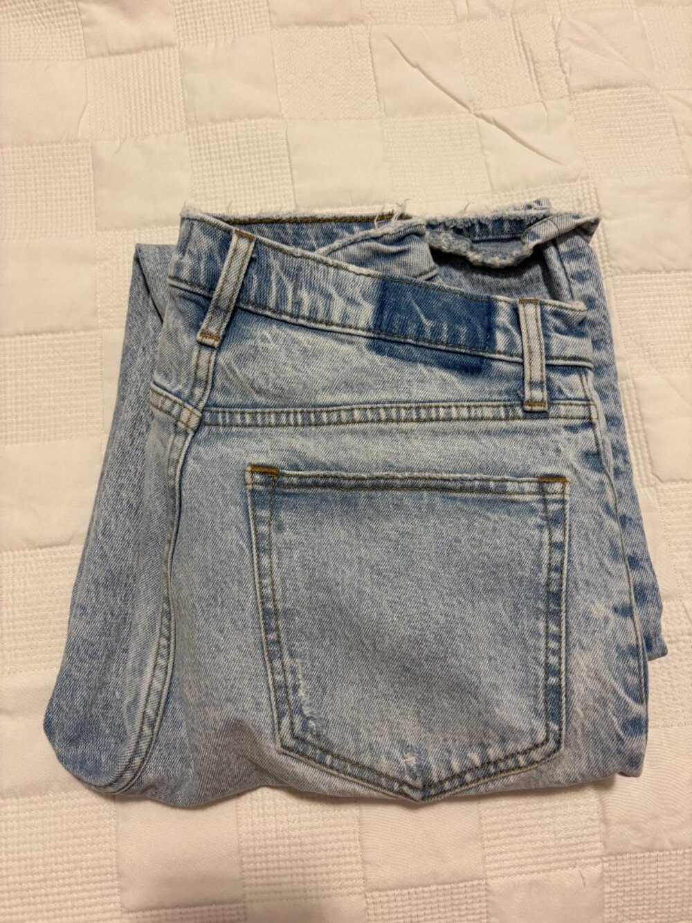 Abercrombie 90s Straight Ultra High Rise Jeans - Picture 4 of 4
